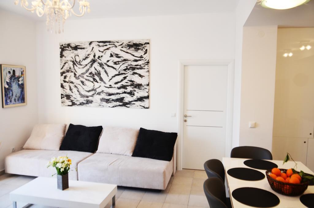 Apartment Chic Ploce ดูบรอฟนิก ห้อง รูปภาพ